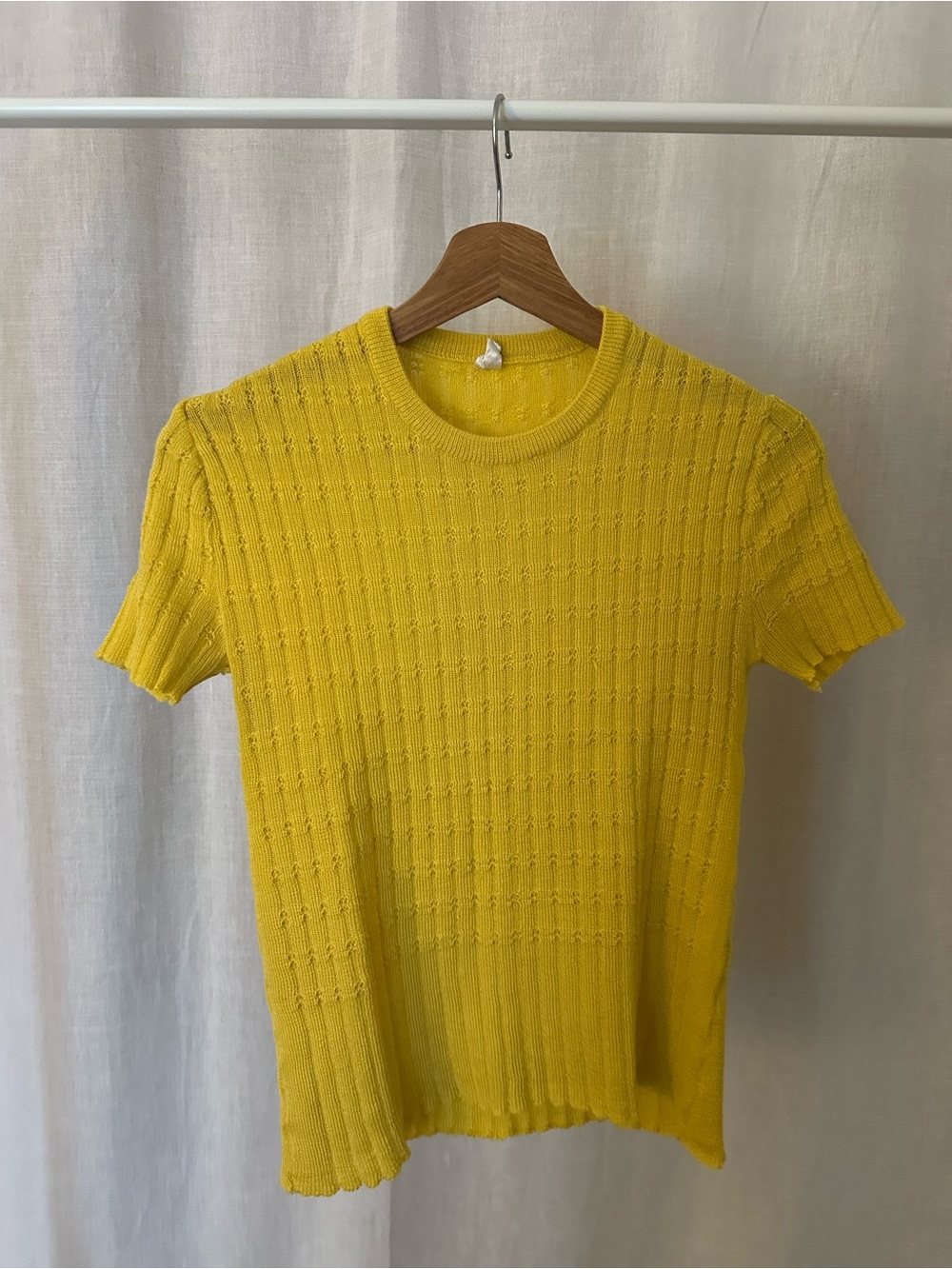 Vintage Yellow Short-Sleeve Knit Crewneck Shirt